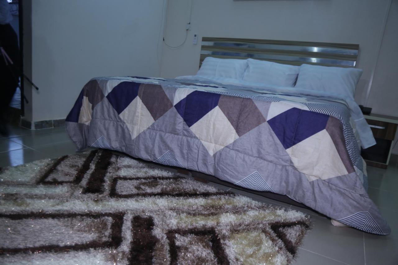 Goddis Apartments Lagos Bagian luar foto